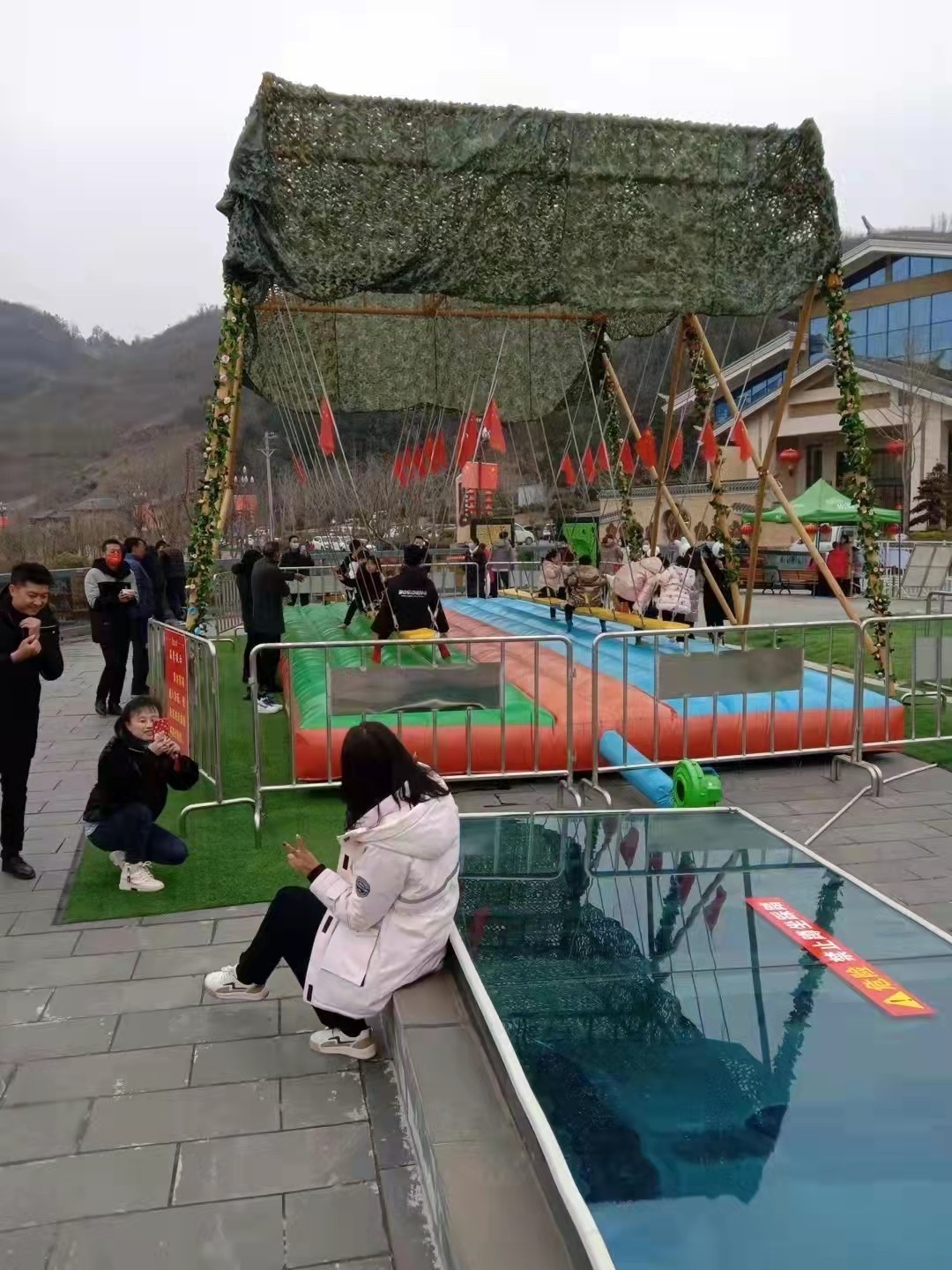 105436126.jpg 105436126.jpg