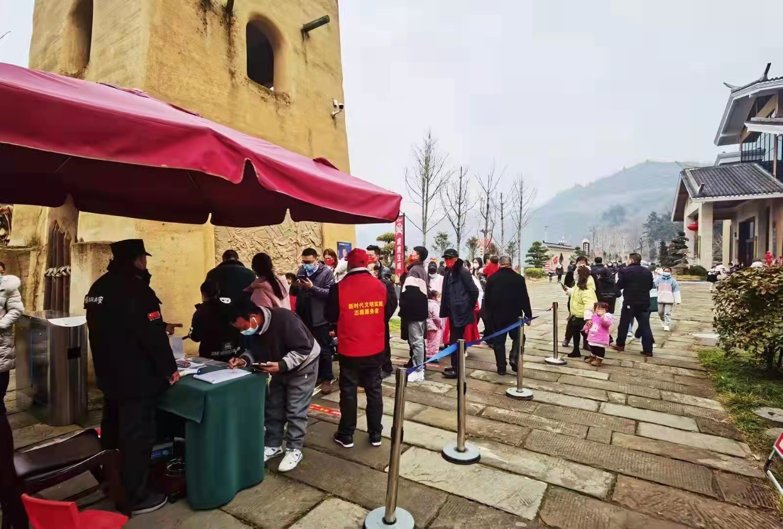 110406597.jpg 110406597.jpg